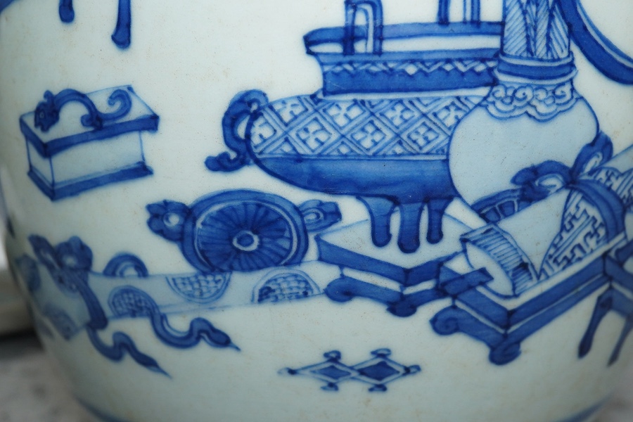 A good Chinese blue and white ‘Hundred Antiques’ ovoid jar, Kangxi period (1662-1722)